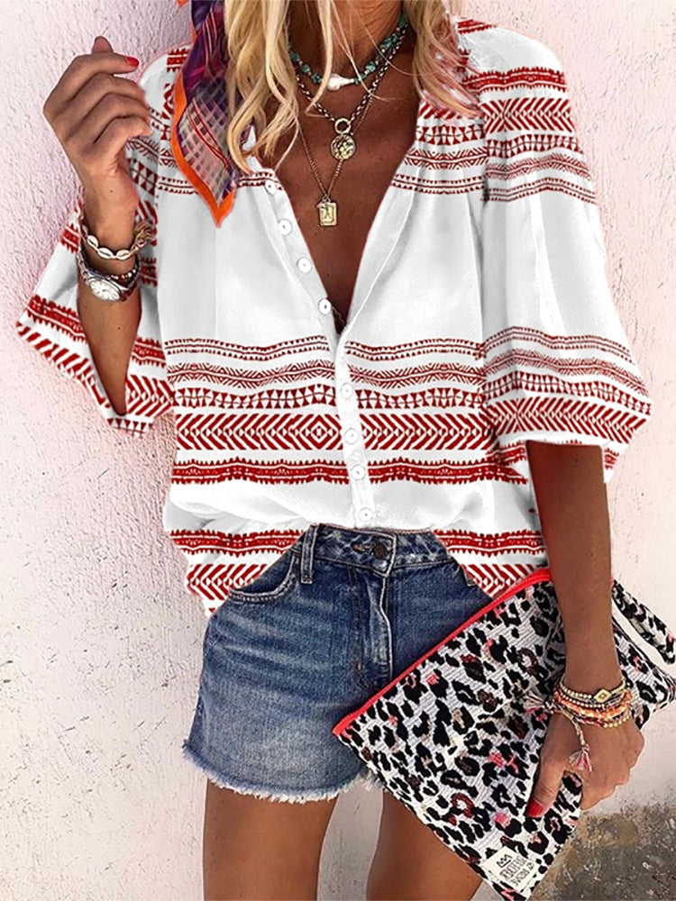 Blusa Isabella Sol con estampado de rayas estilo boho y botones.