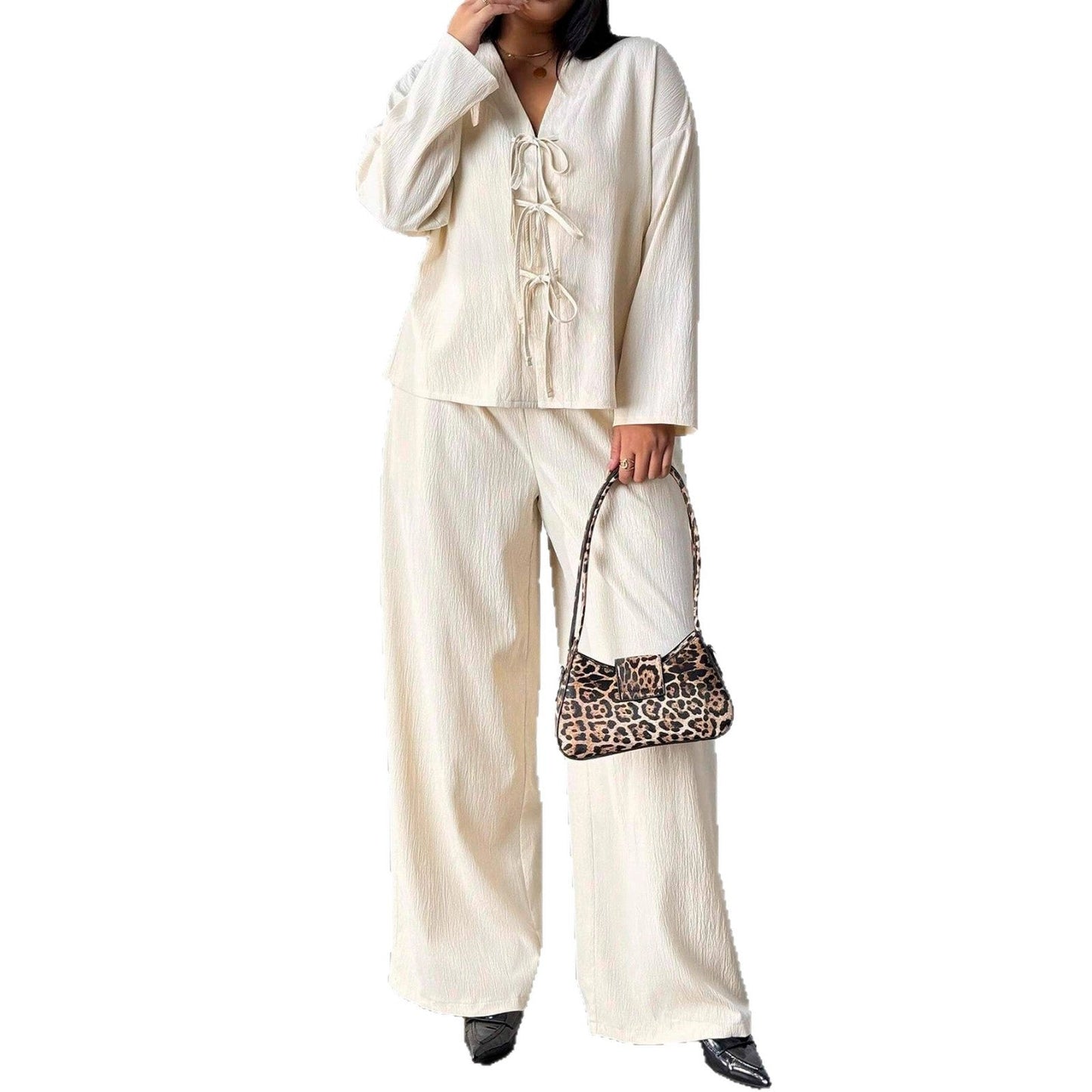 Elegante conjunto de salón color albaricoque de Isabella Sol para mujer.
