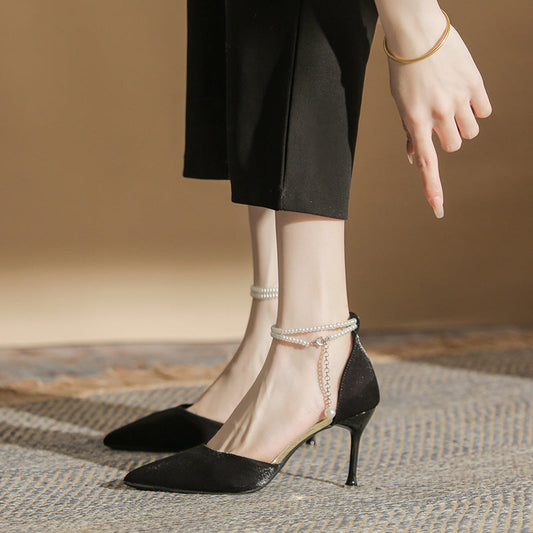 Elegantes sandalias de tacón de aguja con hebilla de Isabella Sol