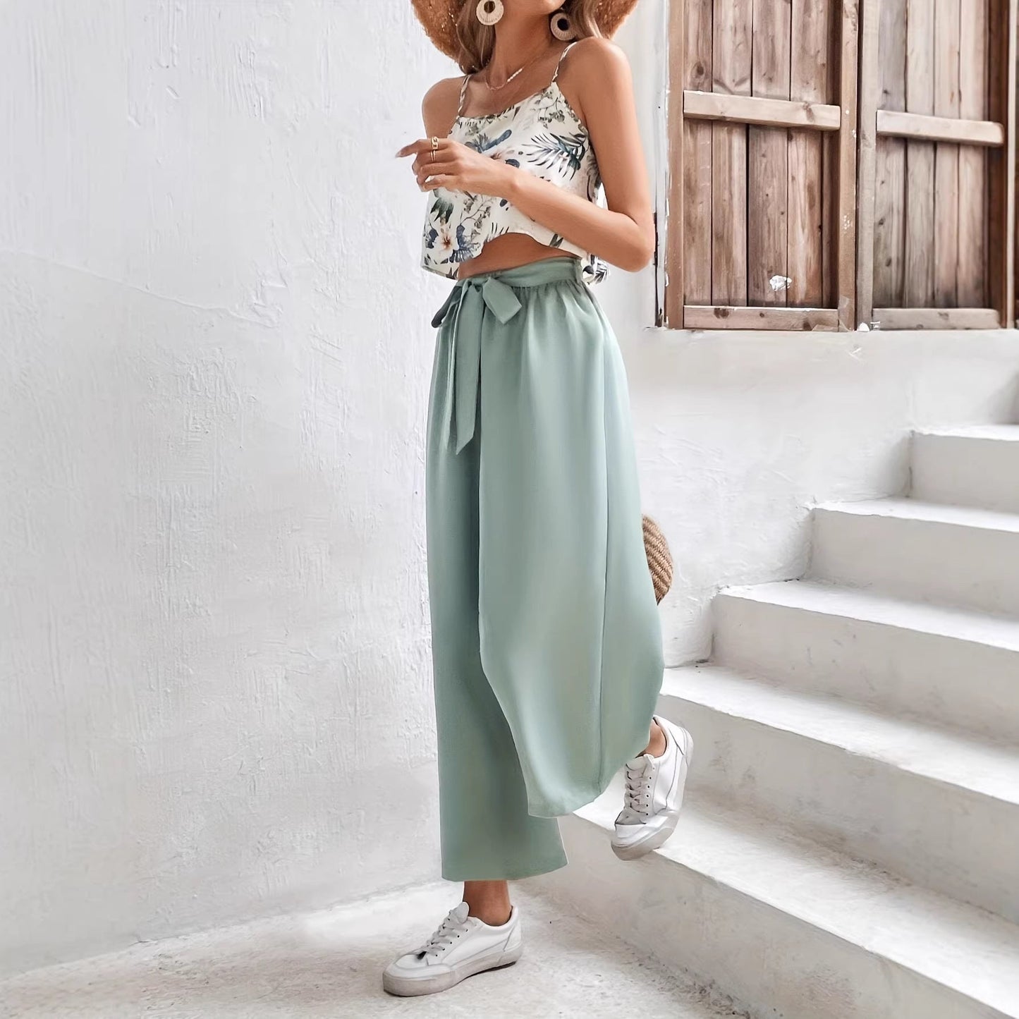 Conjunto informal de top estampado y pantalón con lazo frontal para mujer