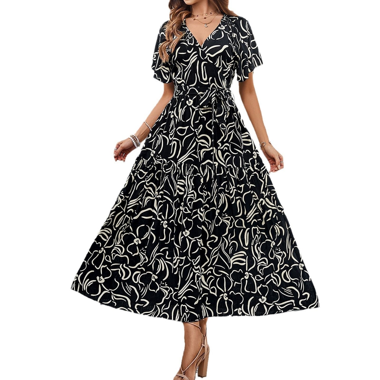 Vestido midi de manga corta con estampado floral de Isabella Sol