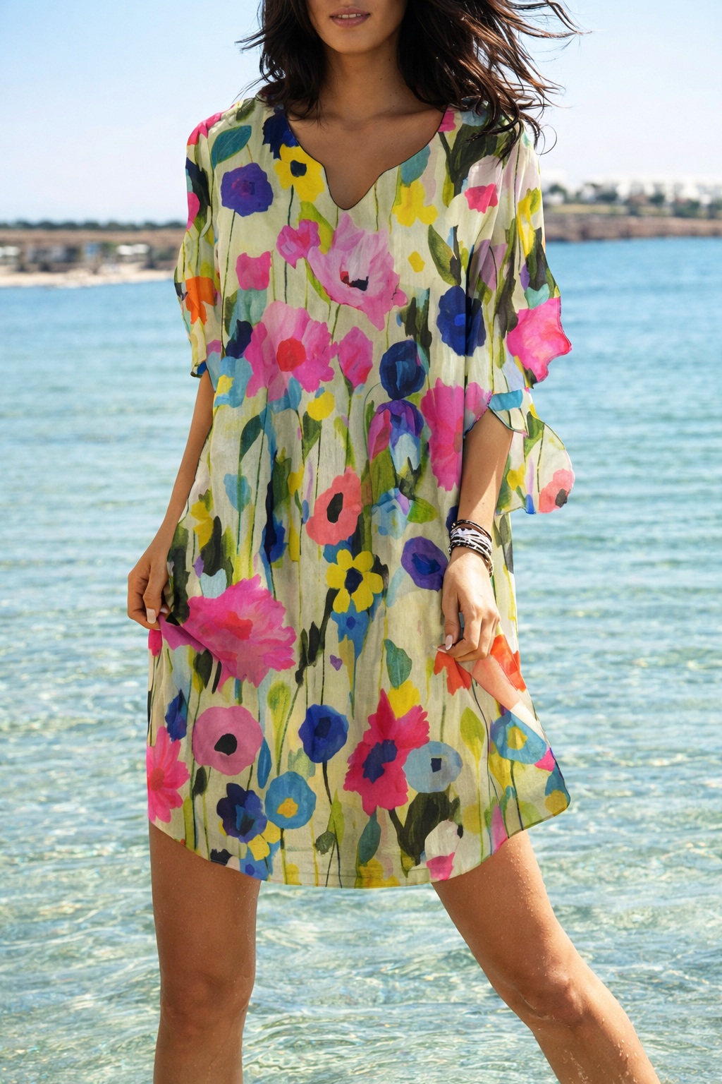 Vestido de verano de Isabella Sol con estampado floral fresco