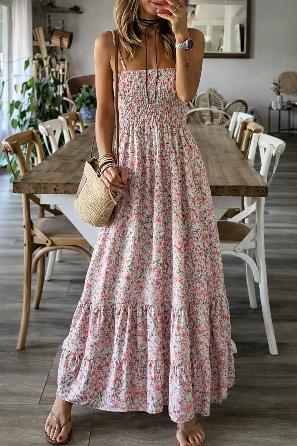 Vestido de gasa floral estilo swing de Isabella Sol