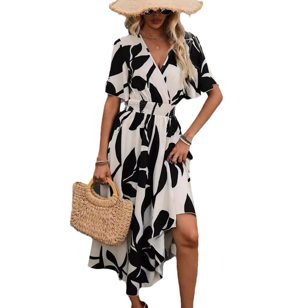 Elegante vestido estampado con escote cruzado de Isabella Sol