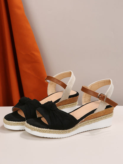 Elegantes sandalias de plataforma de Isabella Sol