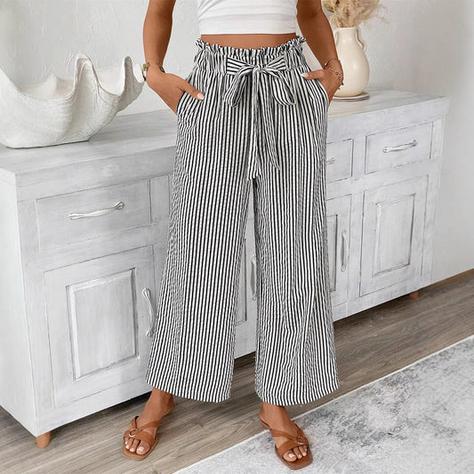 Pantalones rectos a rayas de Isabella Sol