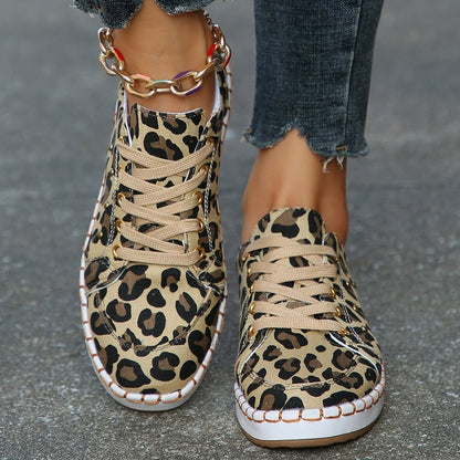 Zapatillas de lona Isabella Sol con estampado de leopardo