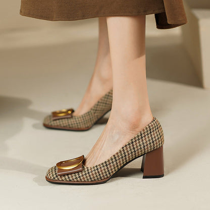 Chic Bow Metal Heels by Isabella Sol