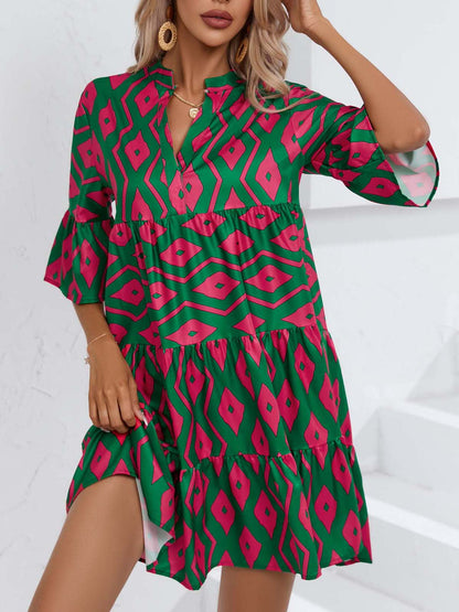 Vestido de verano estilo bohemio con escote en V de Isabella Sol.