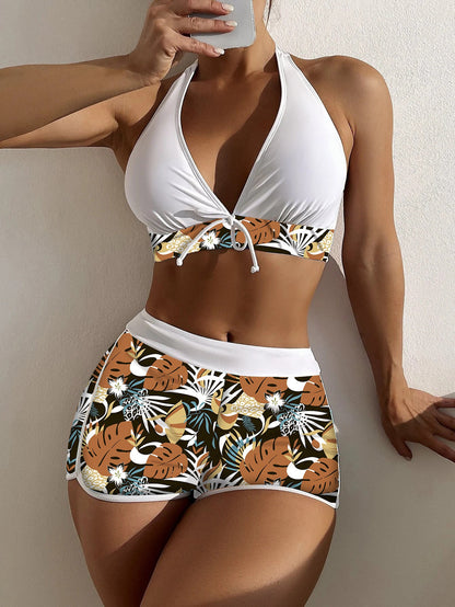 Conjunto de bikini corto con estampado vibrante de Isabella Sol.