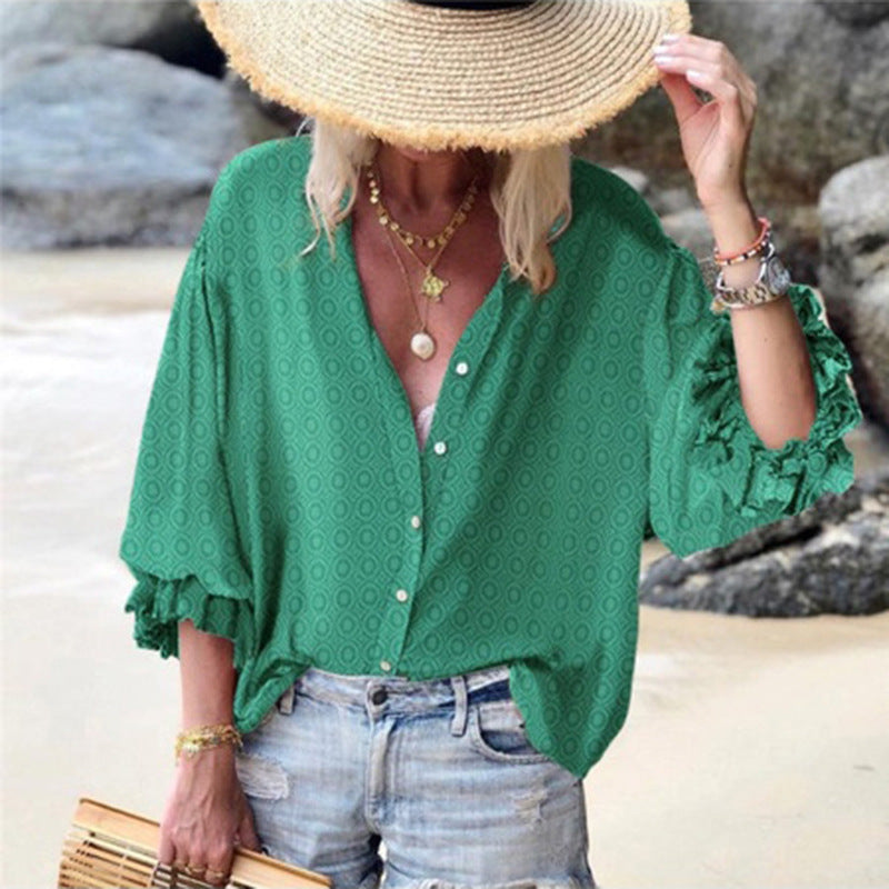 Blusa elegante de lunares abotonados de Isabella Sol