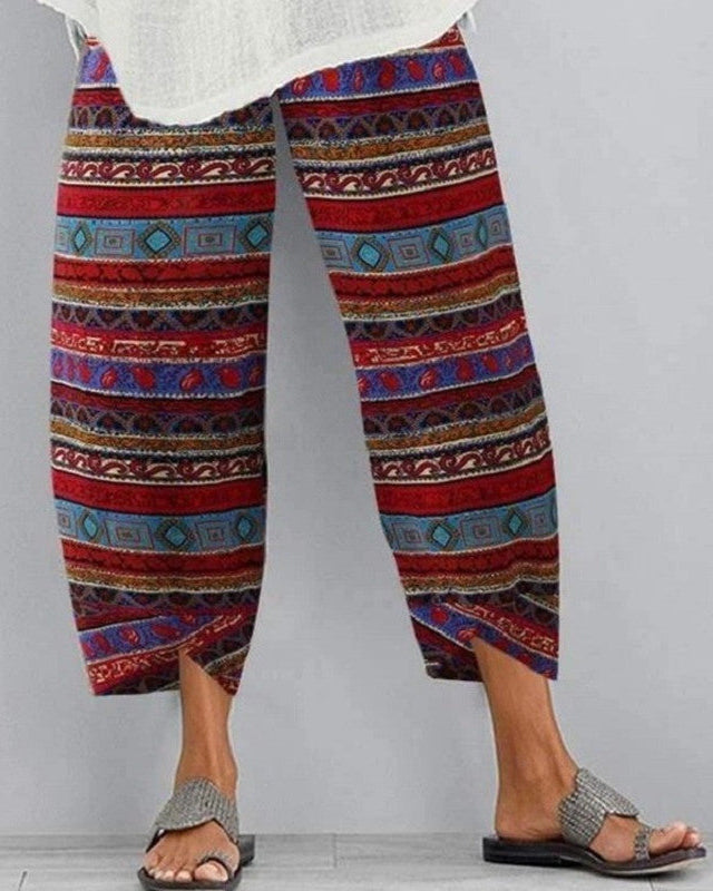Pantalones con estampado bohemio y cintura elástica de Isabella Sol.