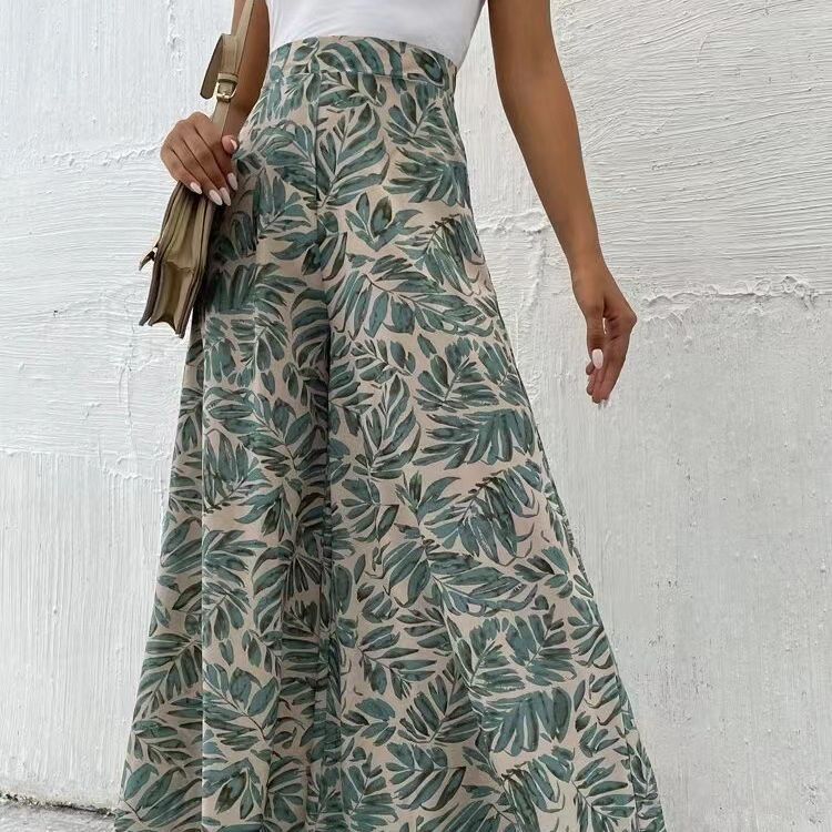 Chic Floral Wide-Leg Pants by Isabella Sol