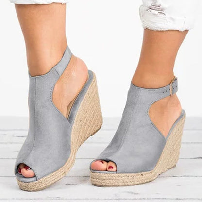 Elegantes sandalias de cuña con plataforma de Isabella Sol