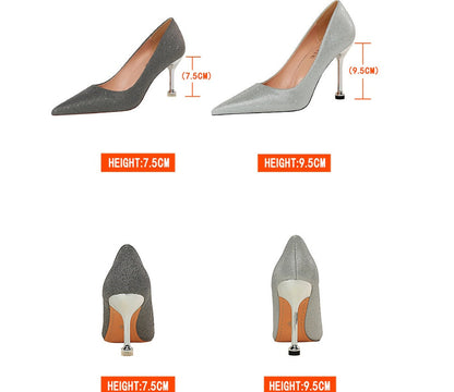 Zapatos de tacón de punta brillante de Isabella Sol