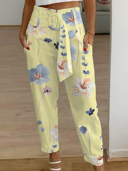 Pantalones cortos de lino con estampado floral de Isabella Sol para mujer.