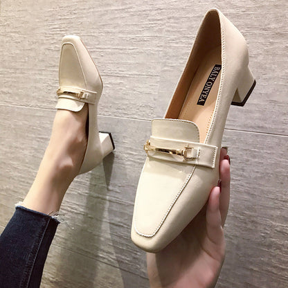 Elegantes mocasines de tacón inspirados en Pinterest de Isabella Sol