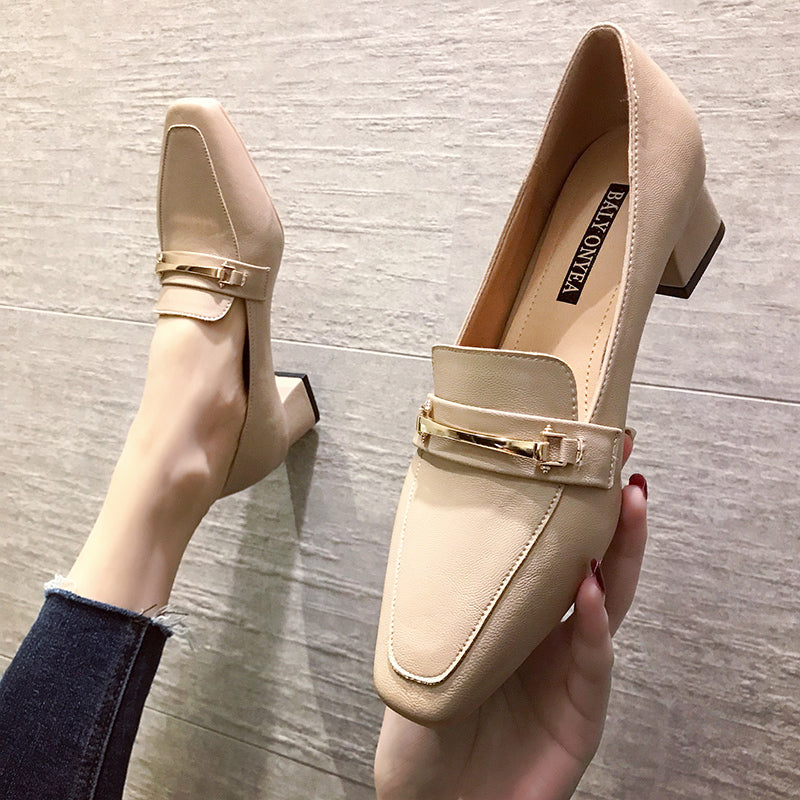 Elegantes mocasines de tacón inspirados en Pinterest de Isabella Sol