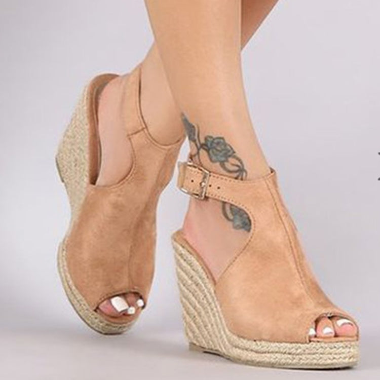 Elegantes sandalias de cuña con plataforma de Isabella Sol