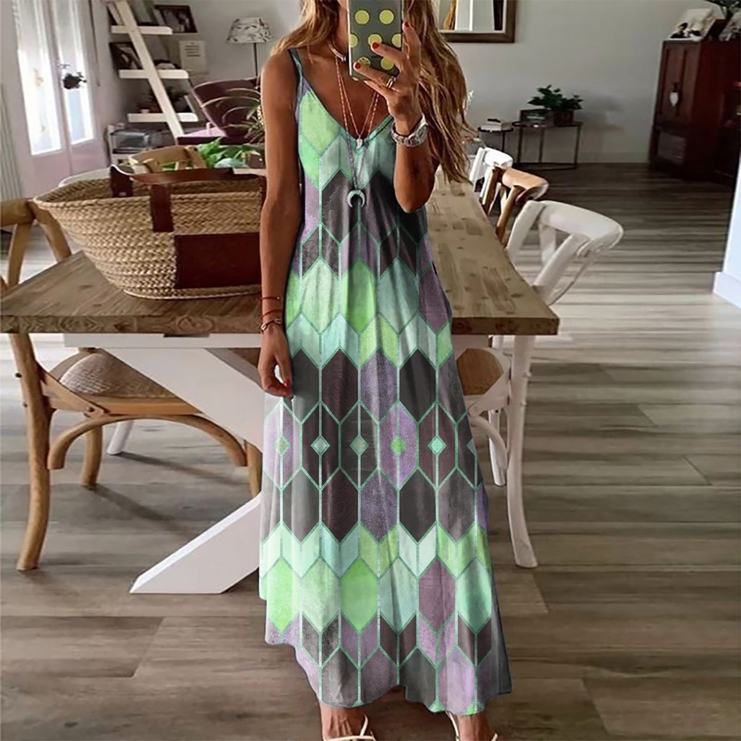 Vestido largo de verano con estampado geométrico de Isabella Sol
