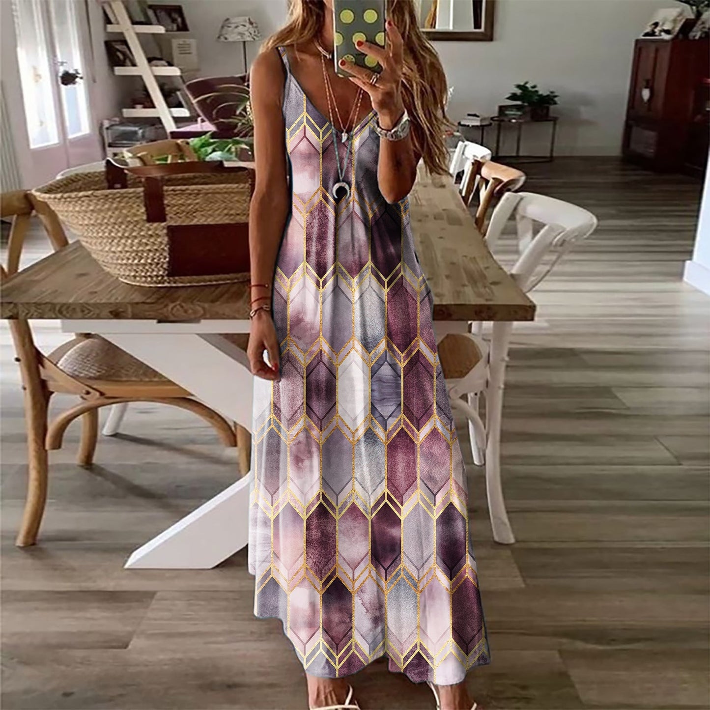 Vestido largo de verano con estampado geométrico de Isabella Sol