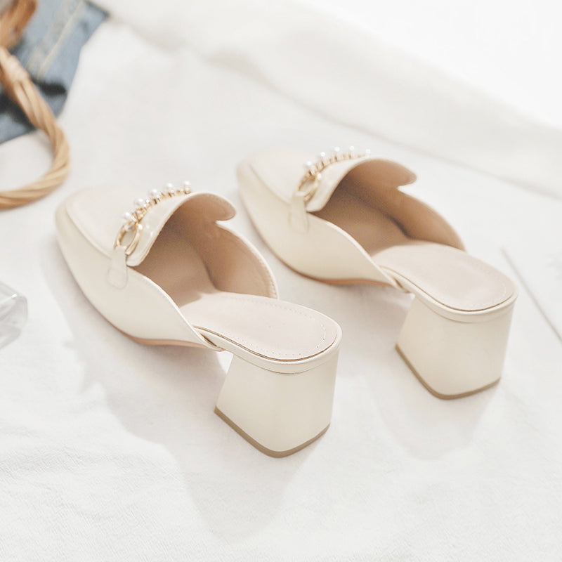 Elegantes mules de tacón ancho inspiradas en Pinterest de Isabella Sol