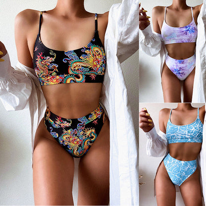 Bikini con estampado vibrante inspirado en Pinterest de Isabella Sol