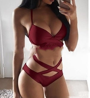Conjunto de bikini elegante con tiras y bloques de color de Isabella Sol