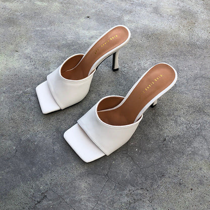 Elegantes tacones altos de Isabella Sol inspirados en Pinterest.