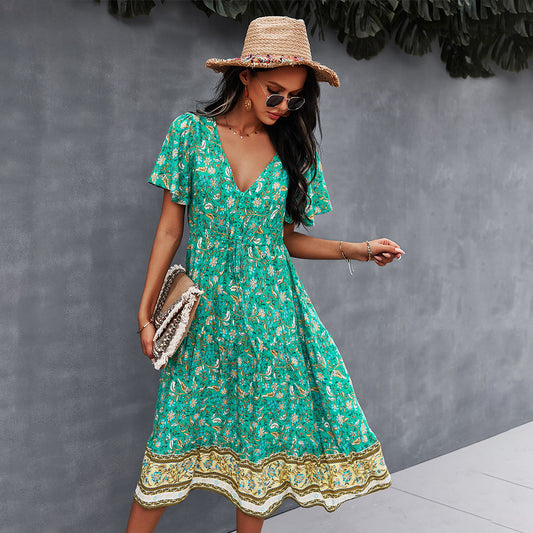 Vestido floral bohemio vibrante de Isabella Sol