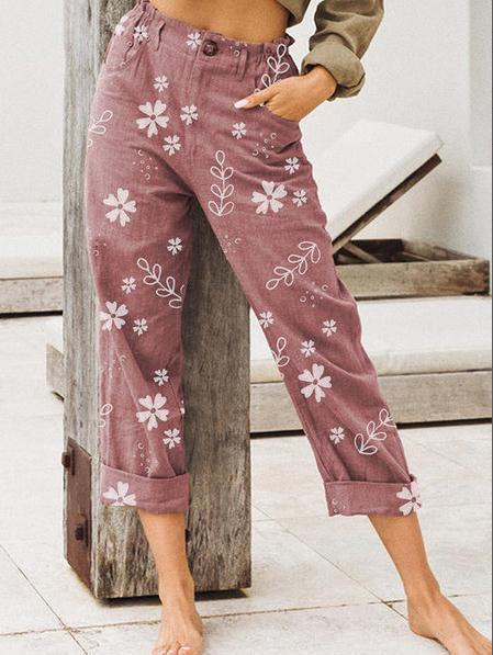 Pantalones casuales cortos con estampado floral de Isabella Sol