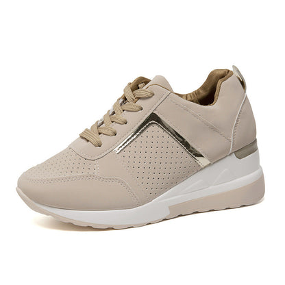 Elegantes zapatillas deportivas con plataforma y cordones de Isabella Sol.