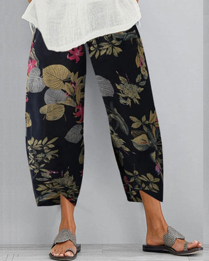 Pantalones con estampado bohemio y cintura elástica de Isabella Sol.