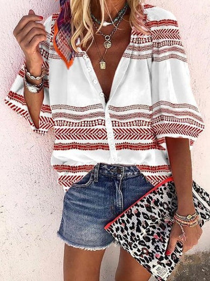 Blusa Isabella Sol con estampado de rayas estilo boho y botones.