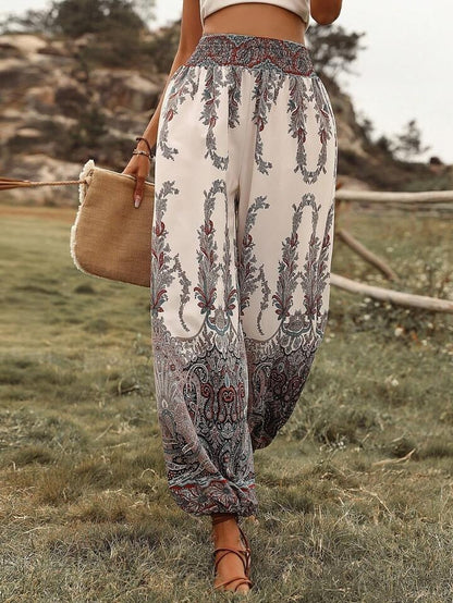 Pantalones ajustados de Isabella Sol para el día a día, inspirados en Pinterest.