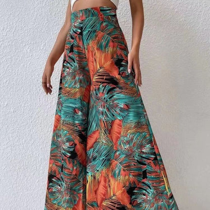 Elegantes pantalones anchos con estampado floral de Isabella Sol.