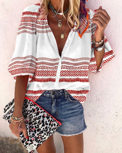 Blusa Isabella Sol con estampado de rayas estilo boho y botones.