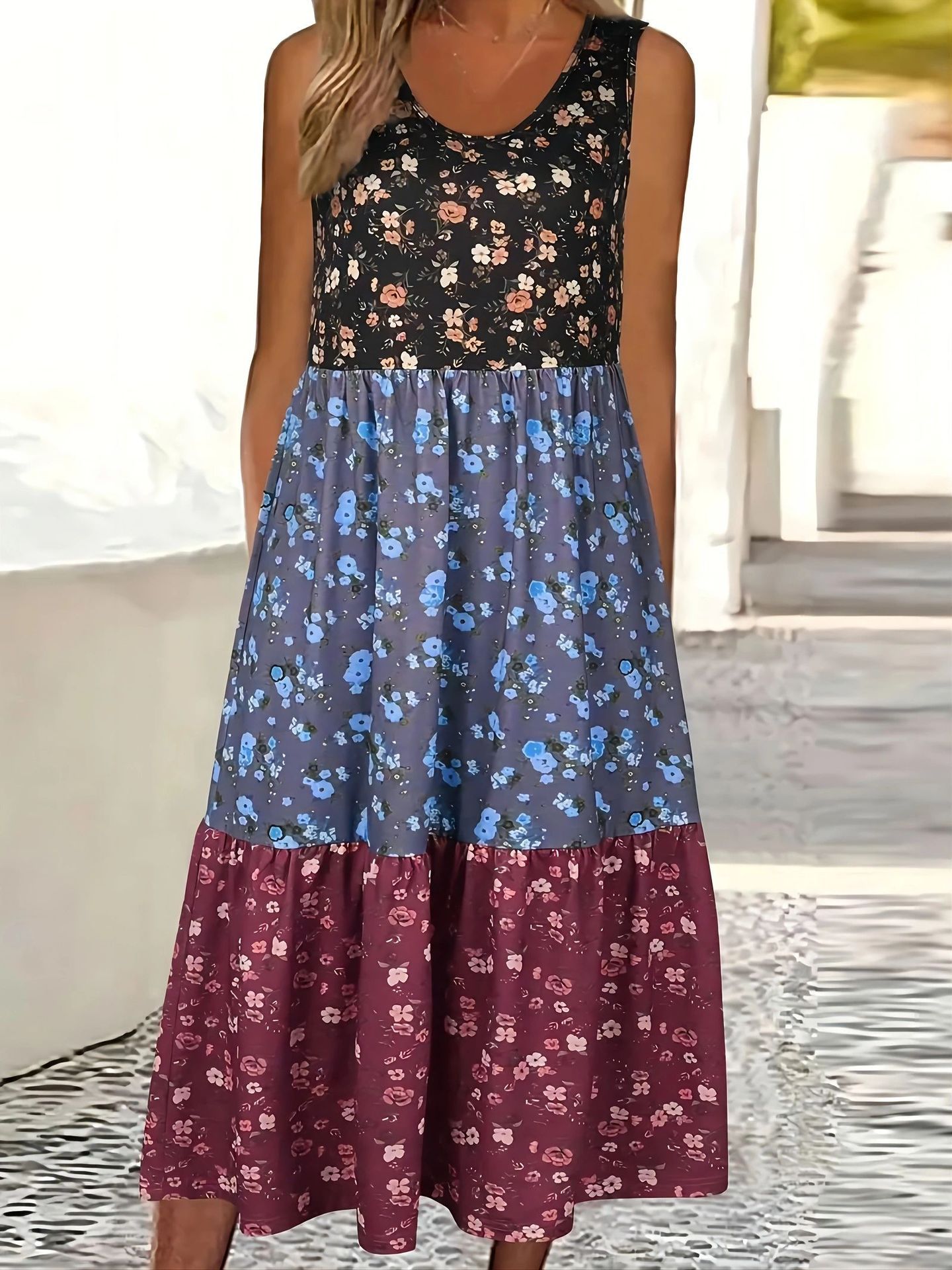 Vestido chaleco informal de Isabella Sol con estampado floral y volantes