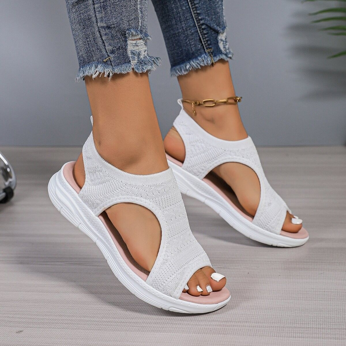 Sandalias transpirables Flyknit de Isabella Sol