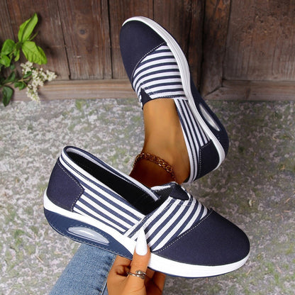 Zapatos de mujer Isabella Sol, ligeros y sin cordones con rayas.