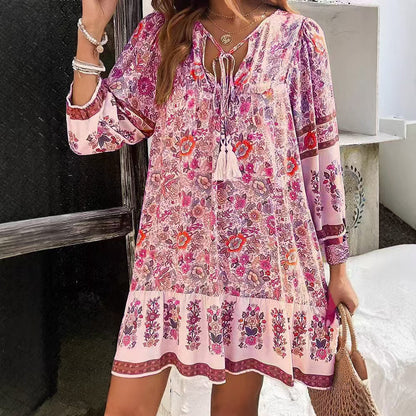 Vestido midi bohemio floral con escote en V de Isabella Sol