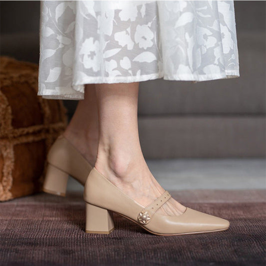 Classic Mary Jane Heels by Isabella Sol