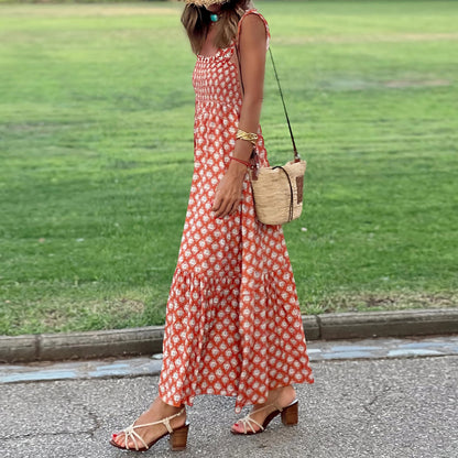 Elegante vestido de tirantes con estampado floral de Isabella Sol.