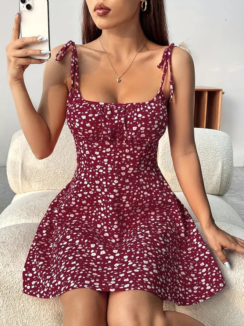 Elegante vestido floral de tirantes de Isabella Sol