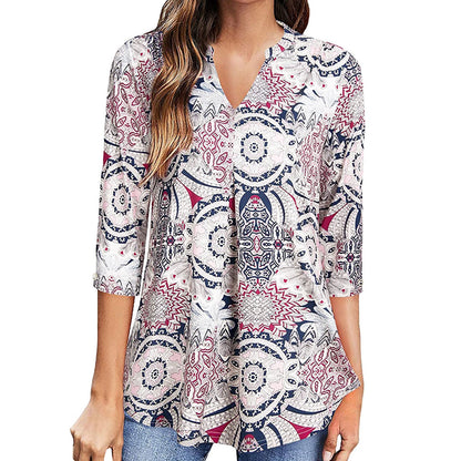 Top floral con escote en V de Isabella Sol