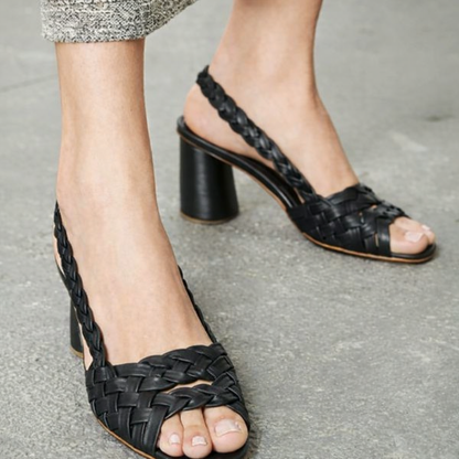 Elegantes sandalias de tacón tejidas de Isabella Sol
