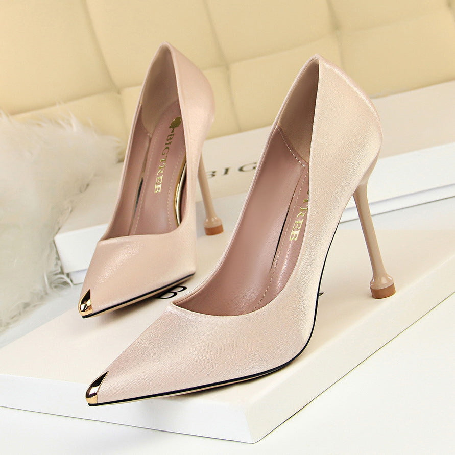 Elegant Metallic Satin Heels by Isabella Sol