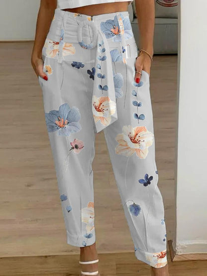Pantalones cortos de lino con estampado floral de Isabella Sol para mujer.