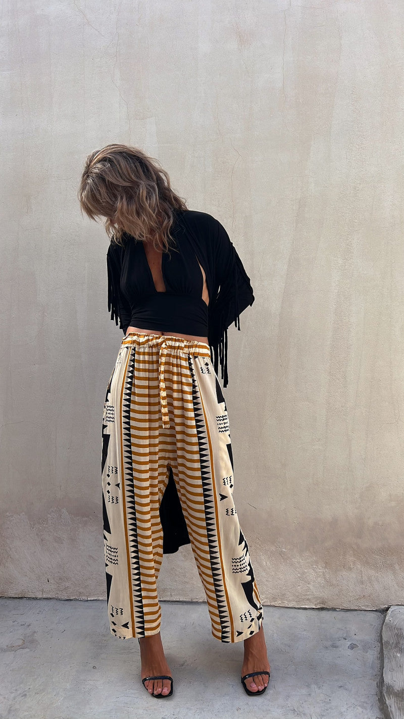 Pantalones harem con estampado bohemio de Isabella Sol