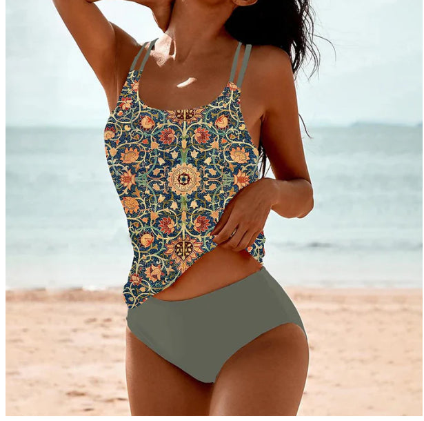 Trajes de baño retro de talle alto de Isabella Sol